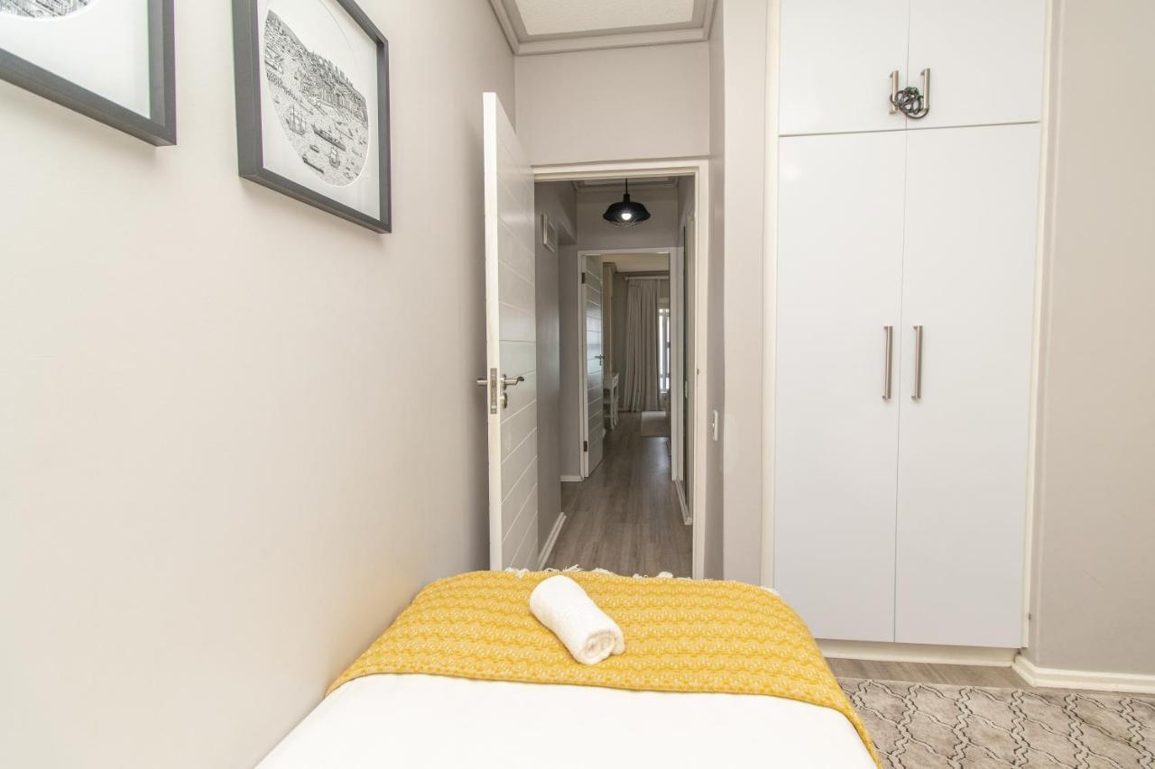 Brookes Hill Suites Luxury Apartment 124 ポート・エリザベス エクステリア 写真